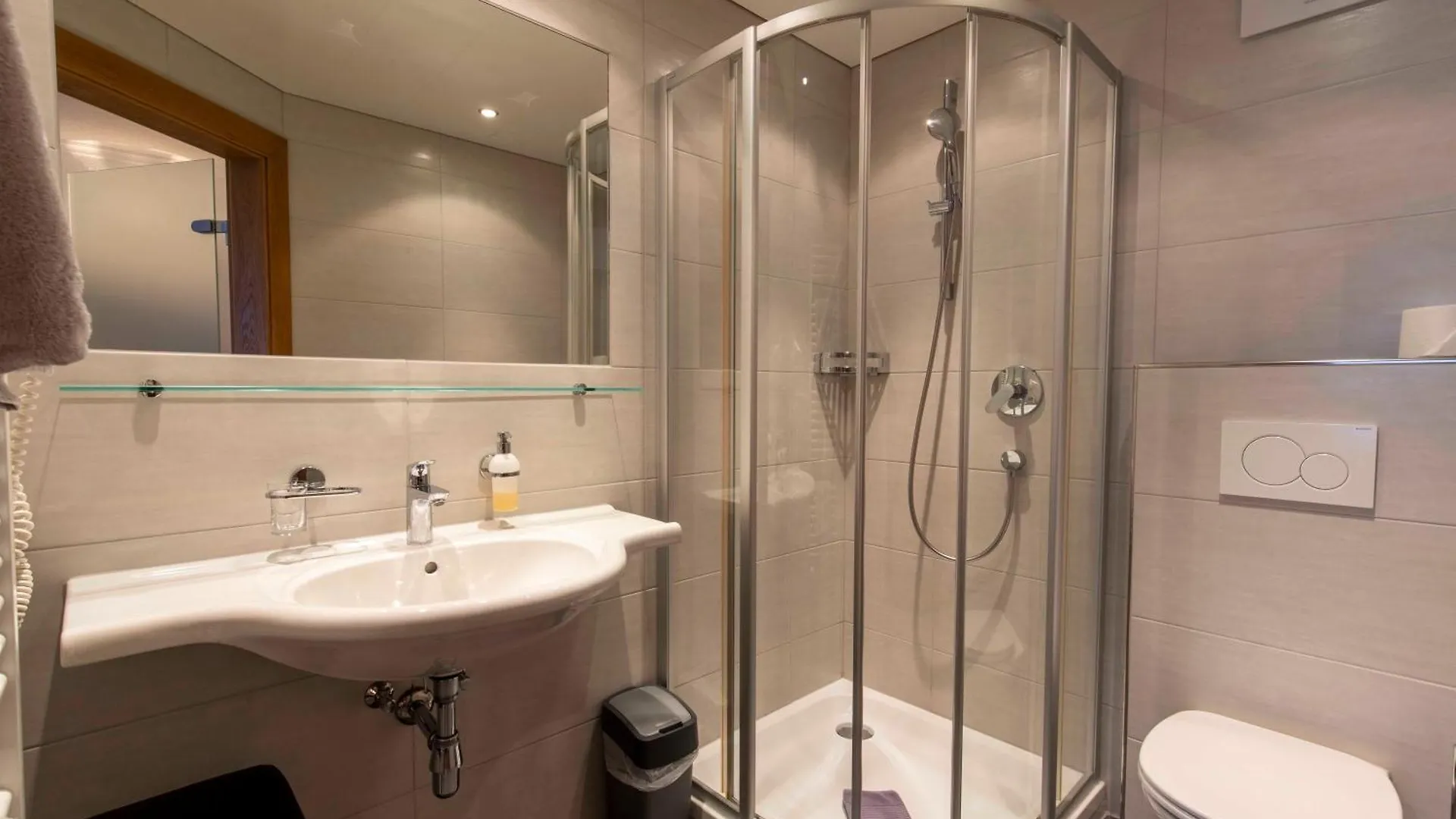 Guest house Gidis Hof Hotel Ischgl Austria